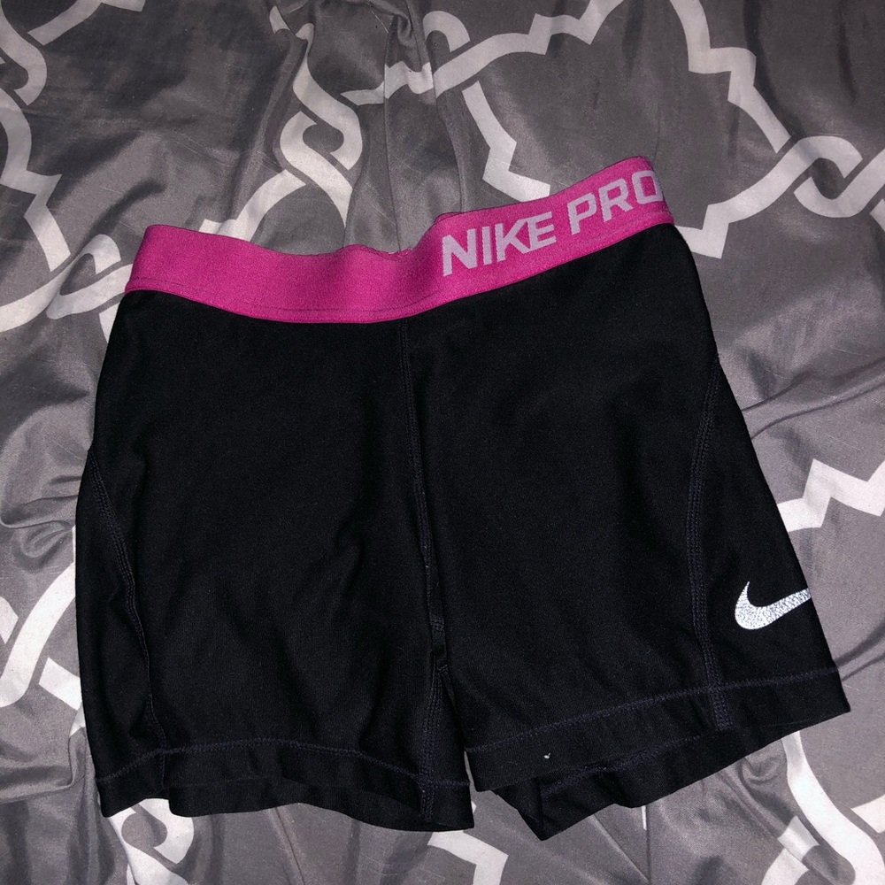 nike pro shorts